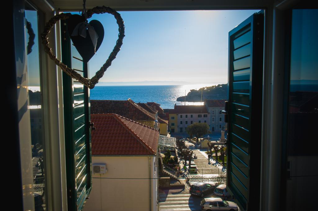 Apartments Zo Makarska Esterno foto